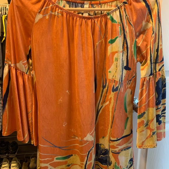 Shirt - Picture 1 of 1